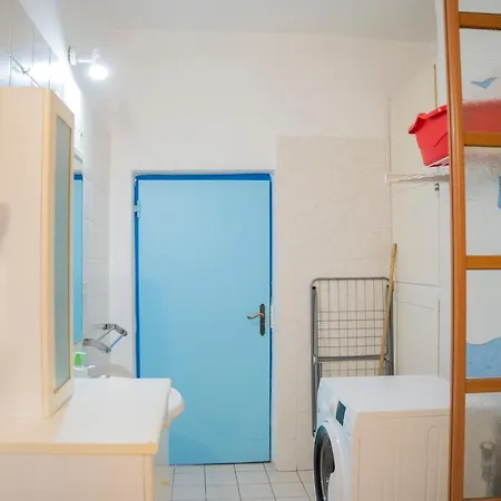 077 - Casa Fede In Centro, 500metri Da Mare E Апартаменты
