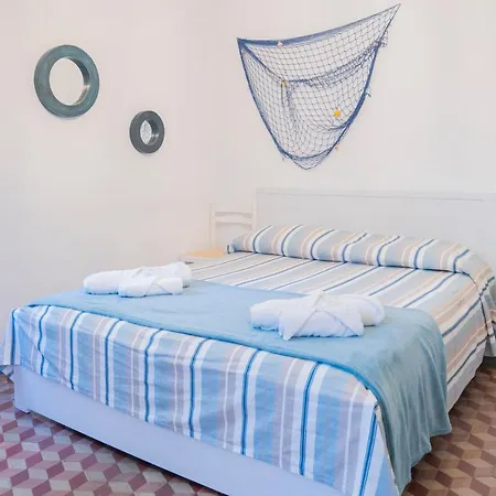077 - Casa Fede In Centro, 500metri Da Mare E Апартаменты *