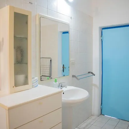 077 - Casa Fede In Centro, 500metri Da Mare E * Сестри-Леванте